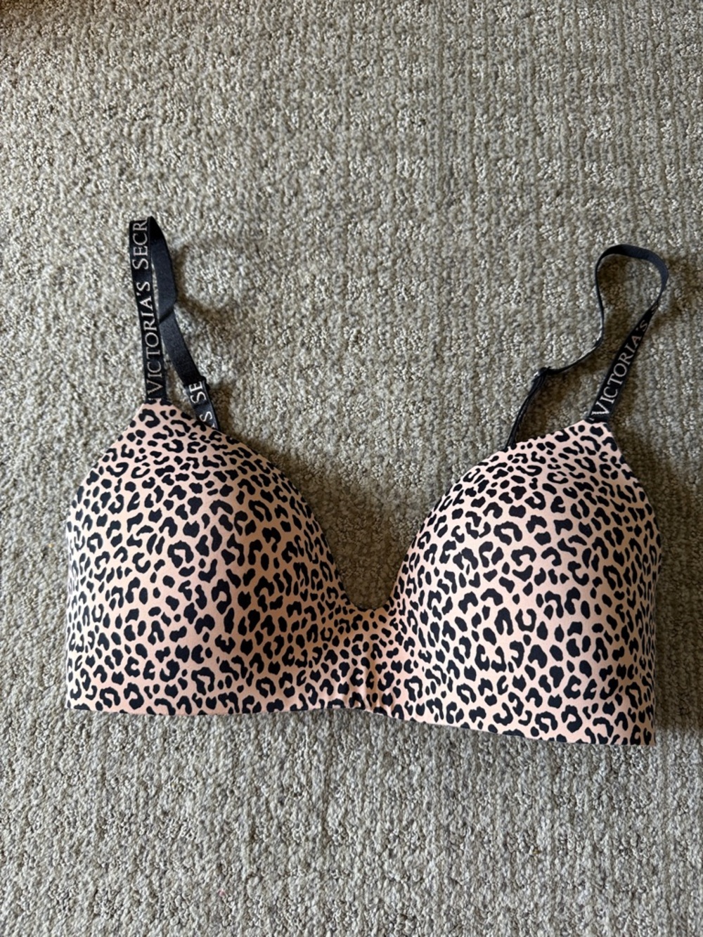 Victoria's Secret Leopard Print Lightly Lined Bra